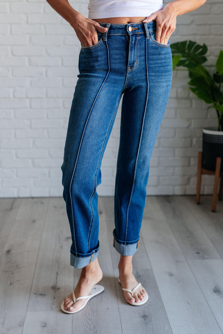 Campbell High Rise Center Seam Detail Straight Jeans - TheDesignChambersBoutique