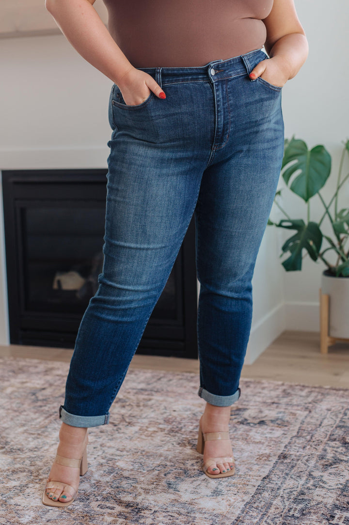 Amber Mid Rise Cuffed Slim Fit Jeans - TheDesignChambersBoutique