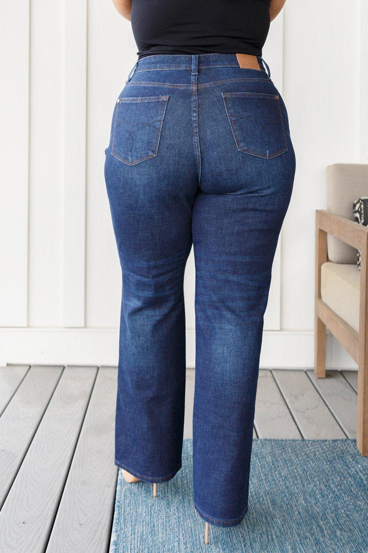 Arlo High Rise Button-Fly Straight Jeans - TheDesignChambersBoutique