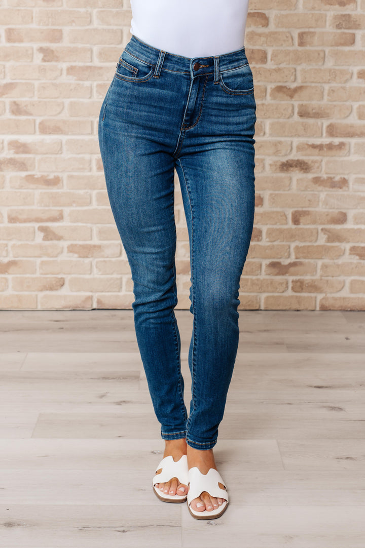 Daphne High Rise Skinny Jeans - TheDesignChambersBoutique