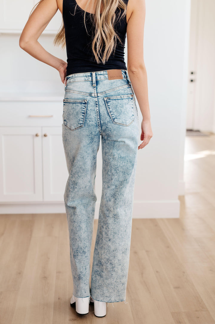 Dory High Waist Mineral Wash Raw Hem Wide Leg Jeans - TheDesignChambersBoutique