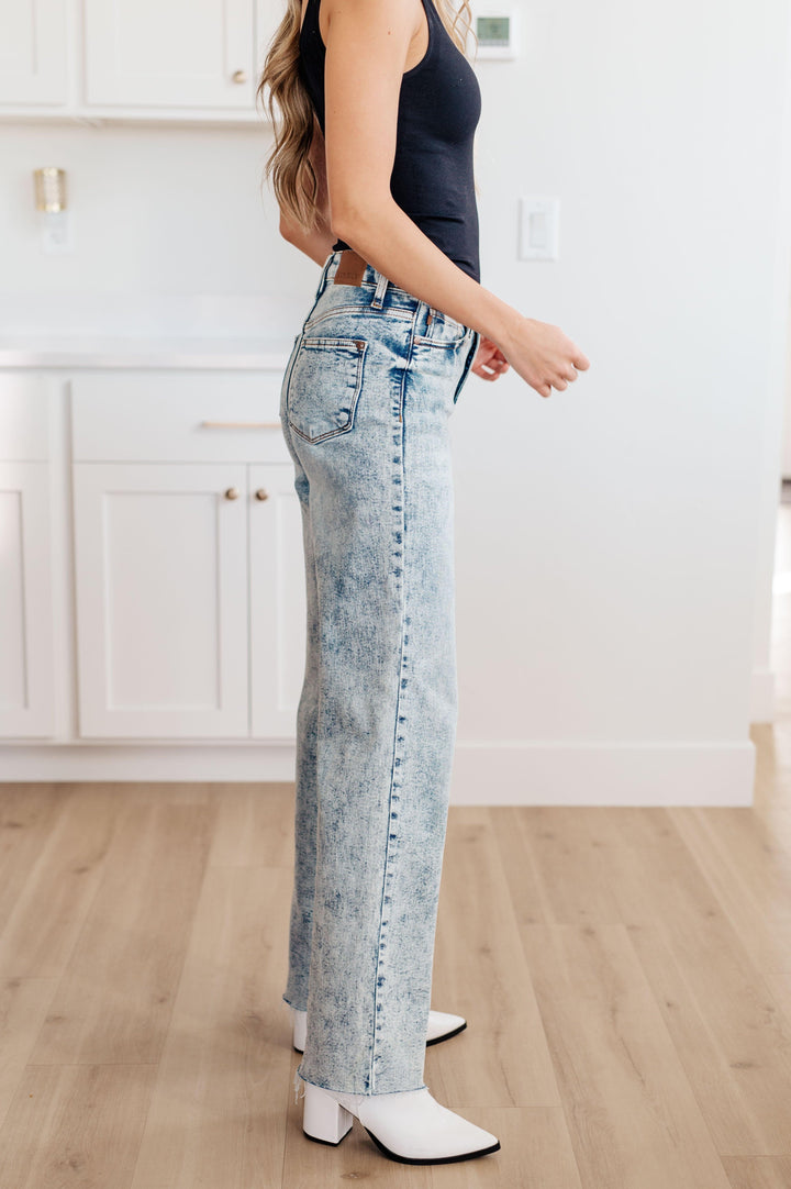 Dory High Waist Mineral Wash Raw Hem Wide Leg Jeans - TheDesignChambersBoutique