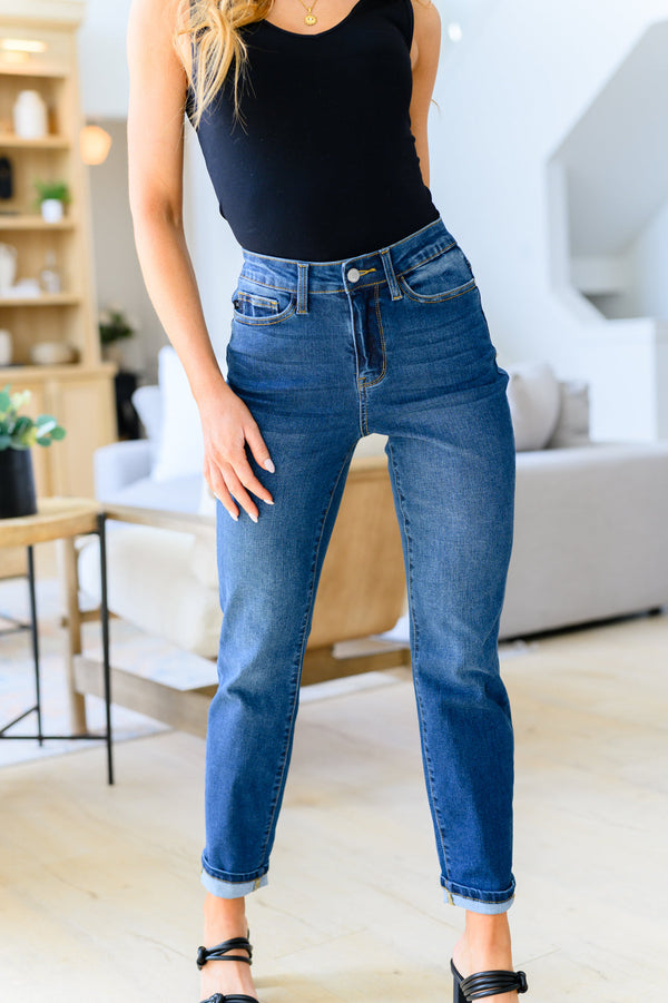 Downtown High Rise Boyfriend Jeans - TheDesignChambersBoutique