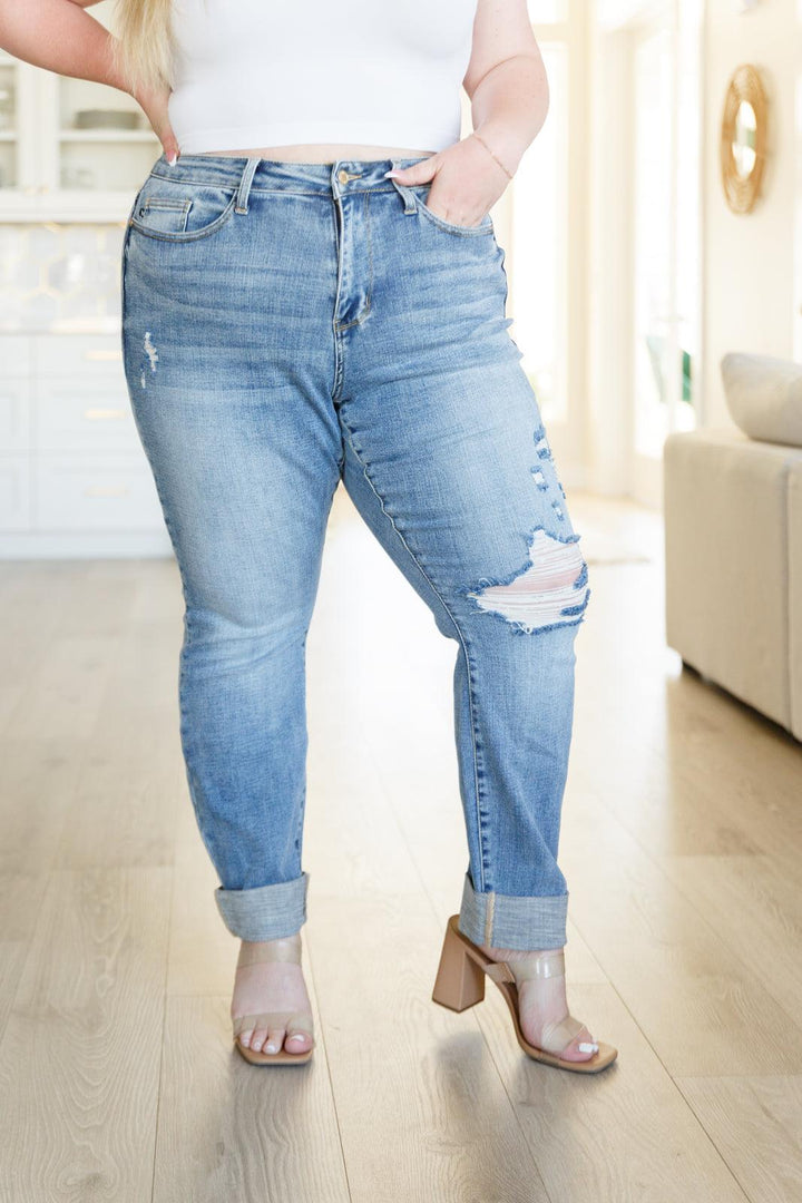 Elodie Mid Rise Distressed Boyfriend Jeans - TheDesignChambersBoutique