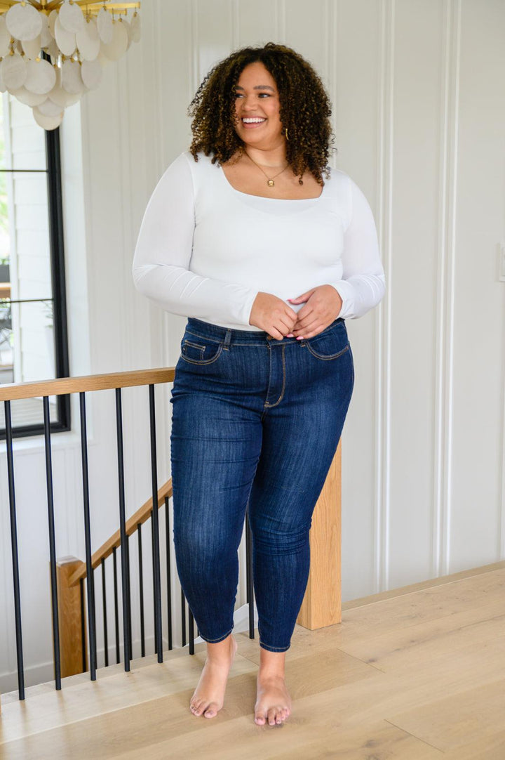 Georgia Back Yoke Skinny Jeans with Phone Pocket - TheDesignChambersBoutique