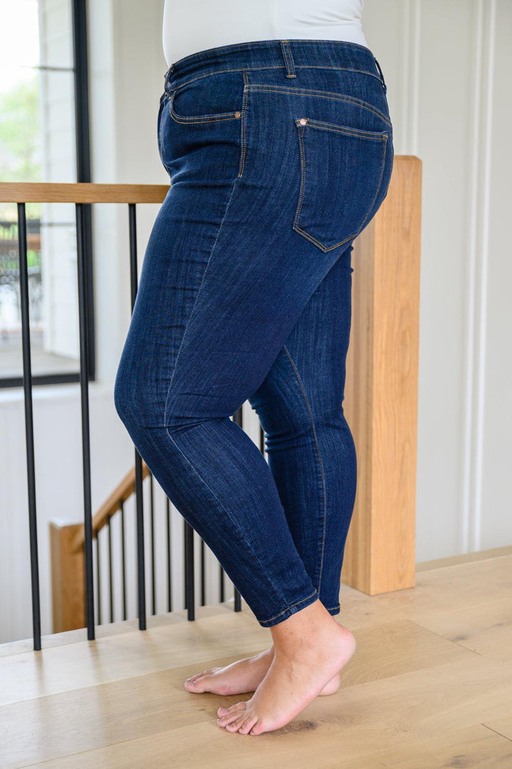 Georgia Back Yoke Skinny Jeans with Phone Pocket - TheDesignChambersBoutique