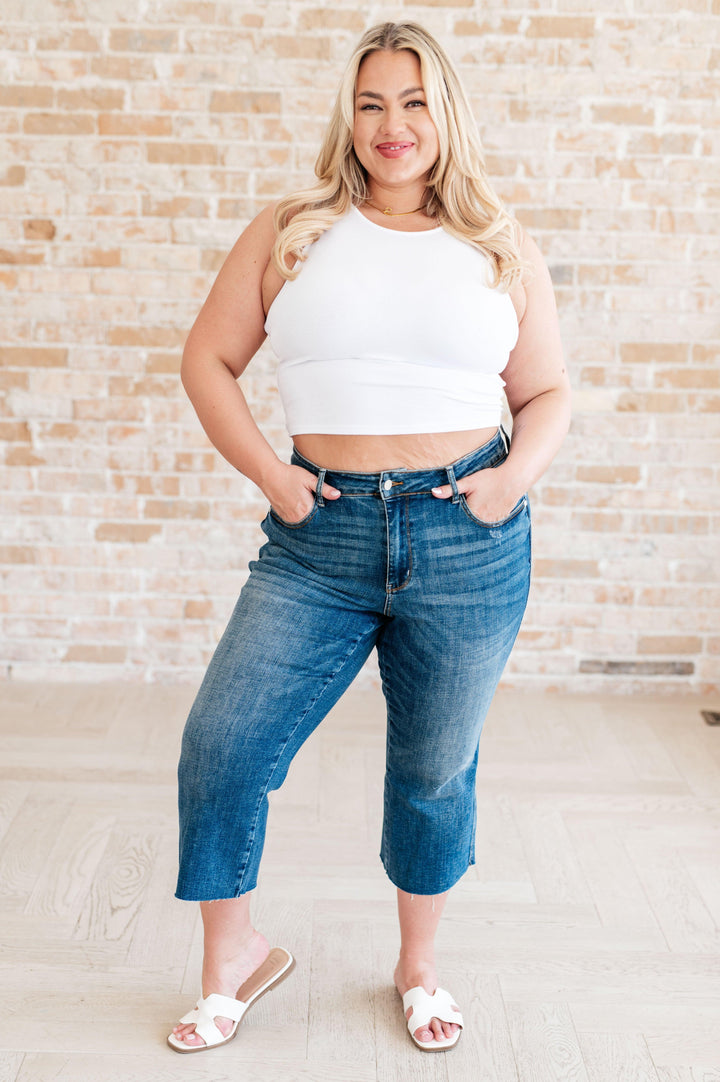 Hayes High Rise Wide Leg Crop Jeans - TheDesignChambersBoutique