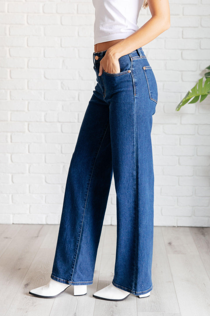 Hazel High Rise Vintage Wide Leg Jeans - TheDesignChambersBoutique