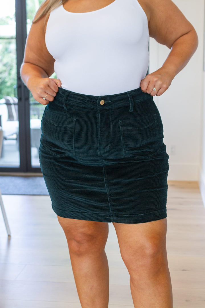 Melinda Corduroy Patch Pocket Skirt in Emerald - TheDesignChambersBoutique