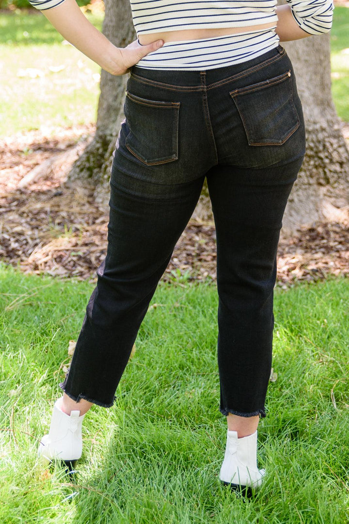 Kelbie Destroyed Hem Crop Jeans - TheDesignChambersBoutique