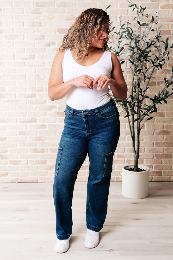 Leila High Rise Cargo Straight Jeans - TheDesignChambersBoutique