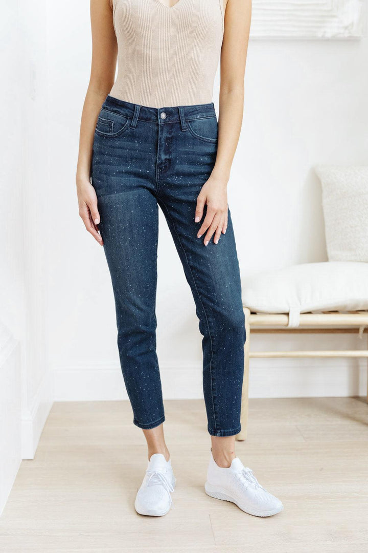 Mid-Rise Relaxed Fit Mineral Wash Jeans - TheDesignChambersBoutique