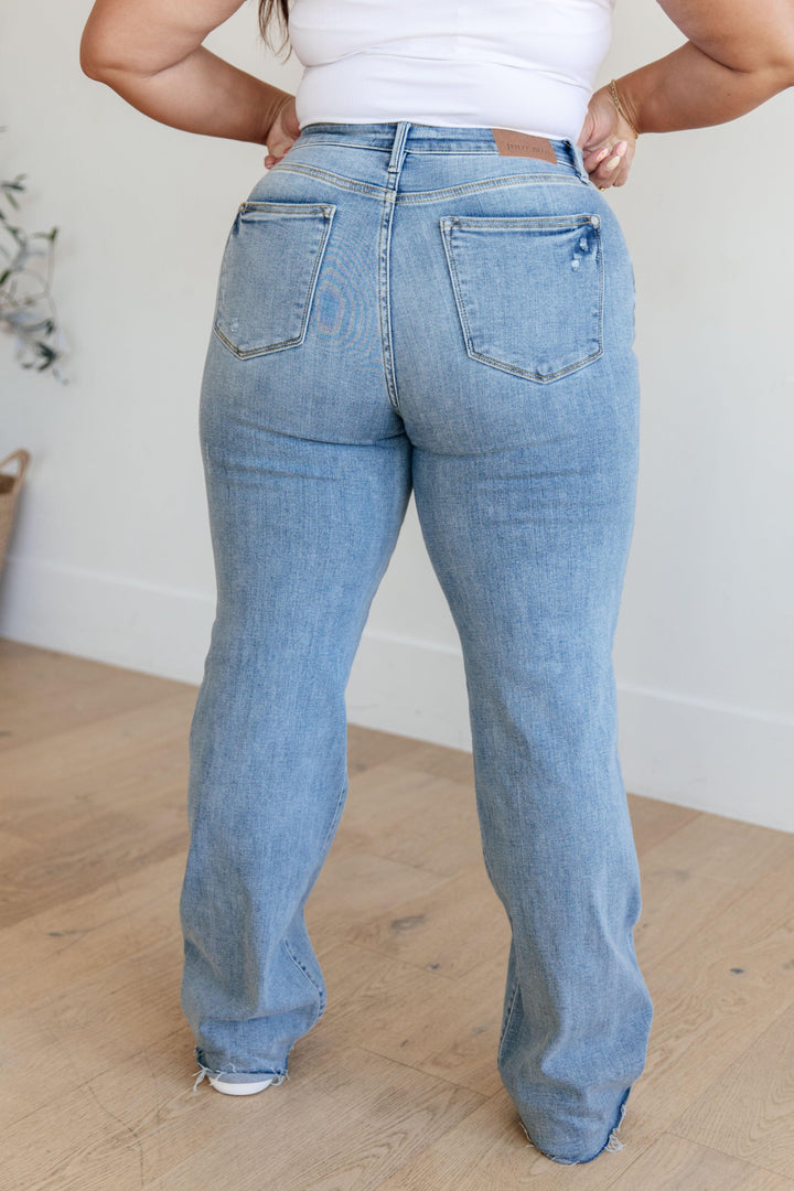 Mildred High Rise V Front Waistband Straight Jeans - TheDesignChambersBoutique