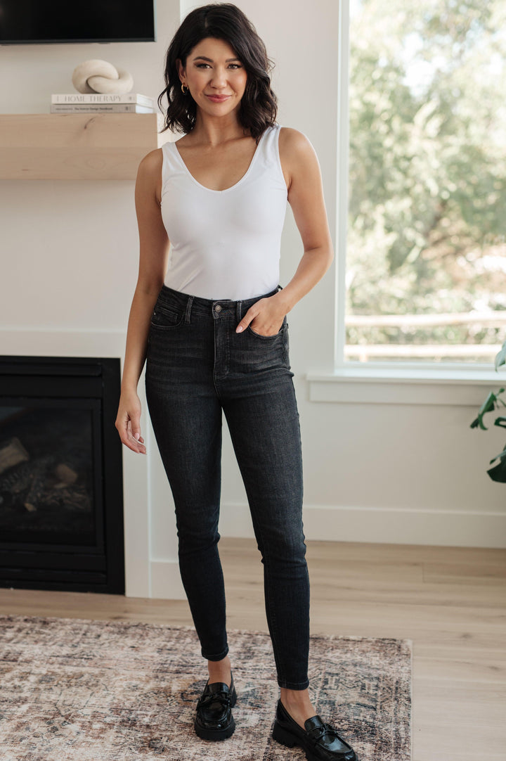 Octavia High Rise Control Top Skinny Jeans in Washed Black - TheDesignChambersBoutique