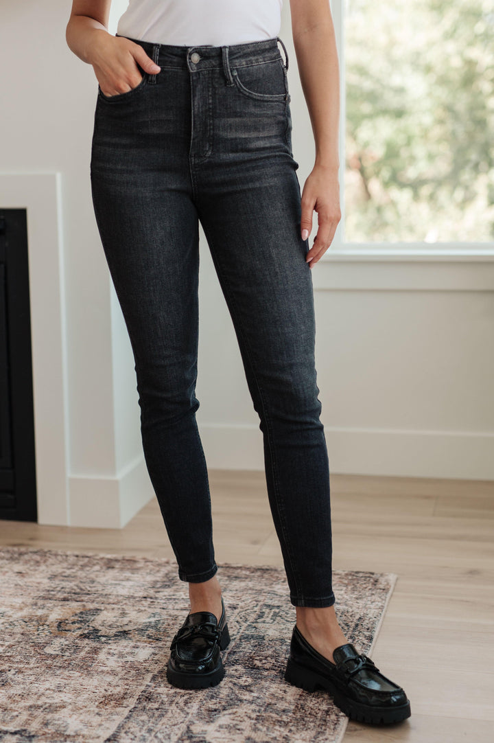 Octavia High Rise Control Top Skinny Jeans in Washed Black - TheDesignChambersBoutique