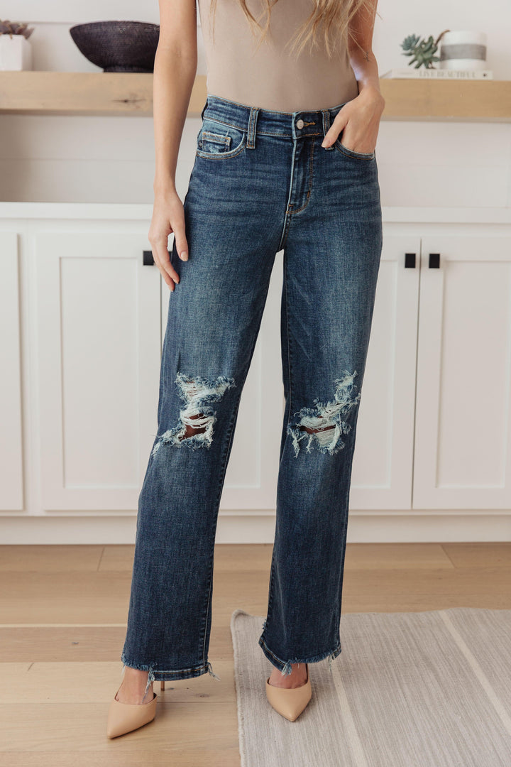 Rose High Rise 90's Straight Jeans in Dark Wash - TheDesignChambersBoutique