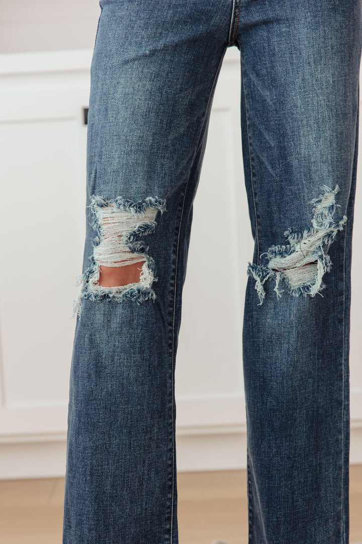 Rose High Rise 90's Straight Jeans in Dark Wash - TheDesignChambersBoutique