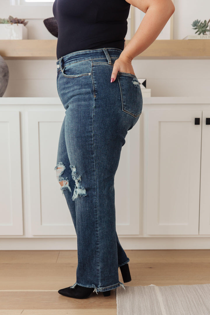 Rose High Rise 90's Straight Jeans in Dark Wash - TheDesignChambersBoutique